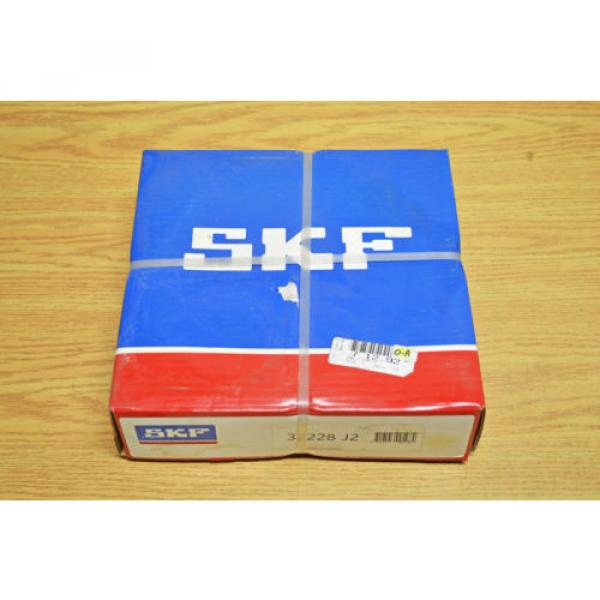 SKF tapered roller bearing 32228 J2     250 mm X 140 mm X 71,75 mm #3 image