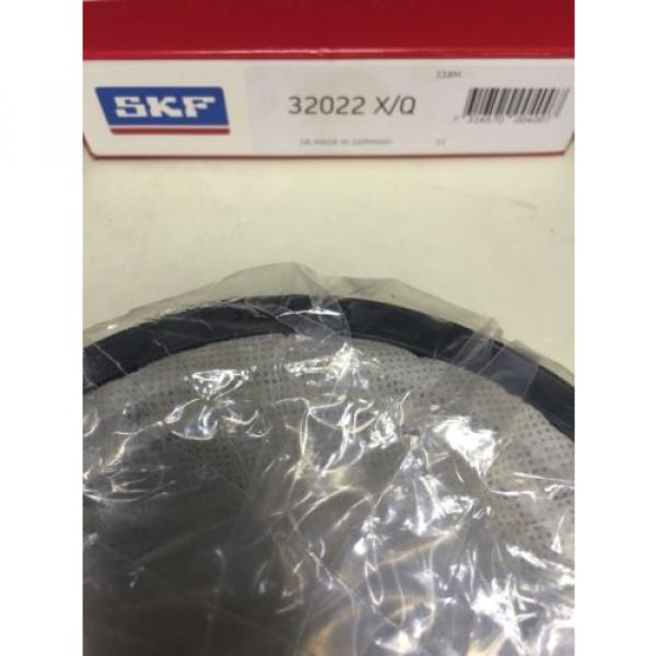 New Genuine SKF 32022 X/Q Metric Taper Roller Bearing **Free Expedited Shipping* #4 image